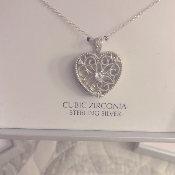 3 Bernini sterling silver heart lockets Brand new - Picture 3 of 8